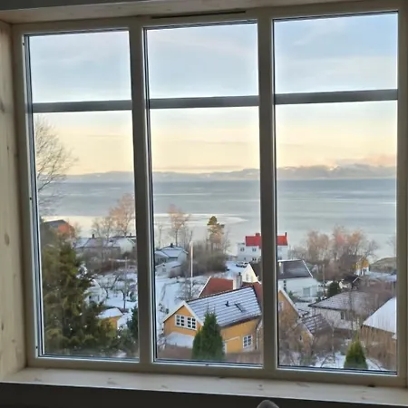Detached House With A View Short Distance From Vaernes Airport * Malvik